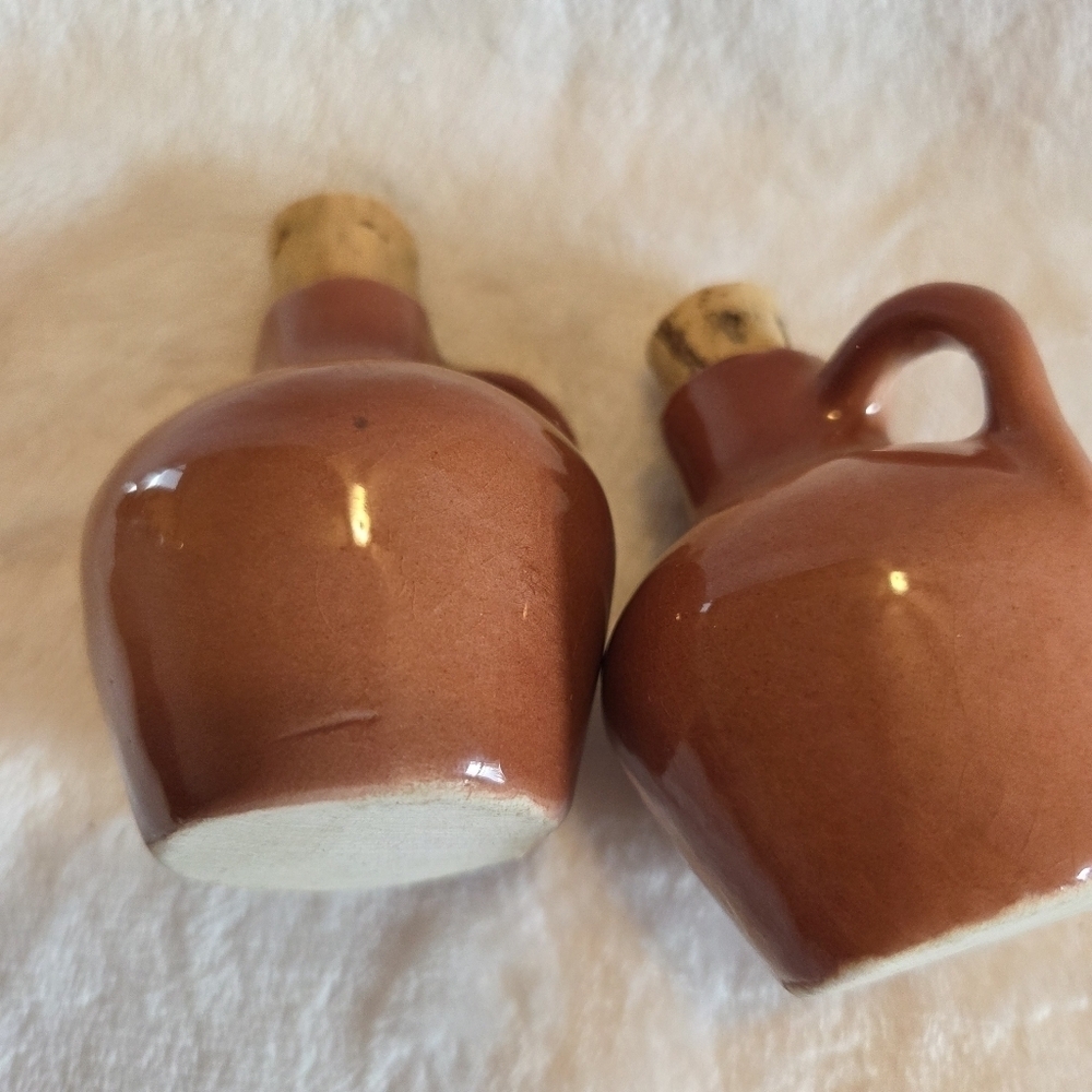 Two Ma Salt & Pepper Set Smoking Pipes On Moonshine Jug Ozark Toothpick - Picture 7 of 11